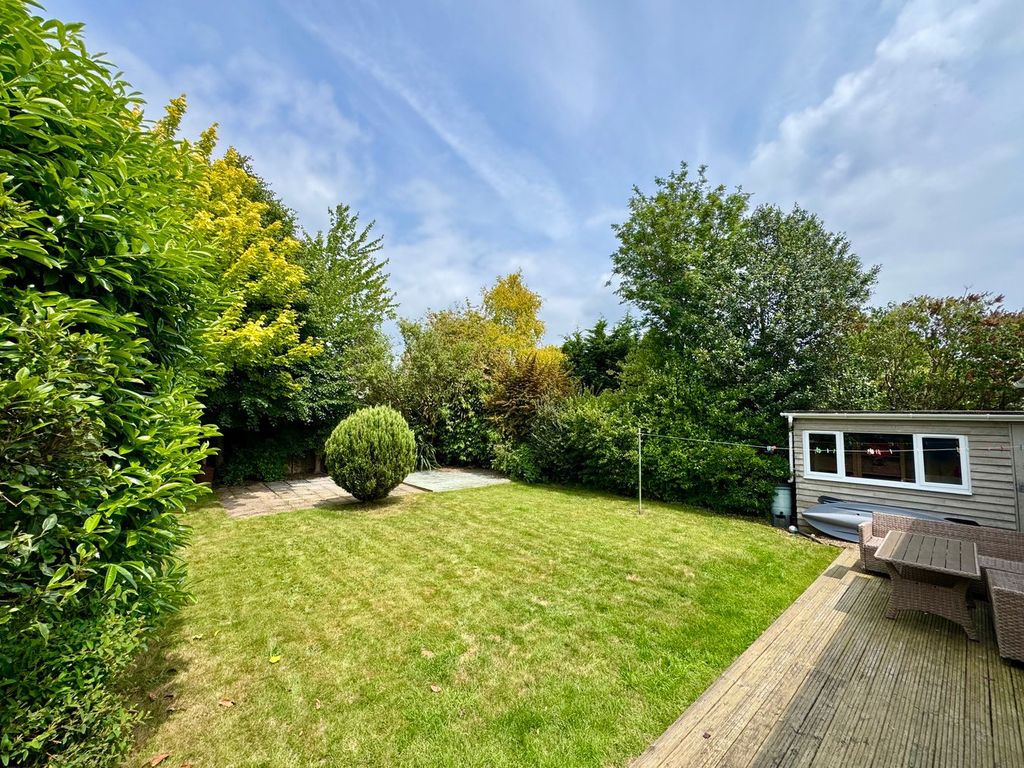 Property photo 3 of 26