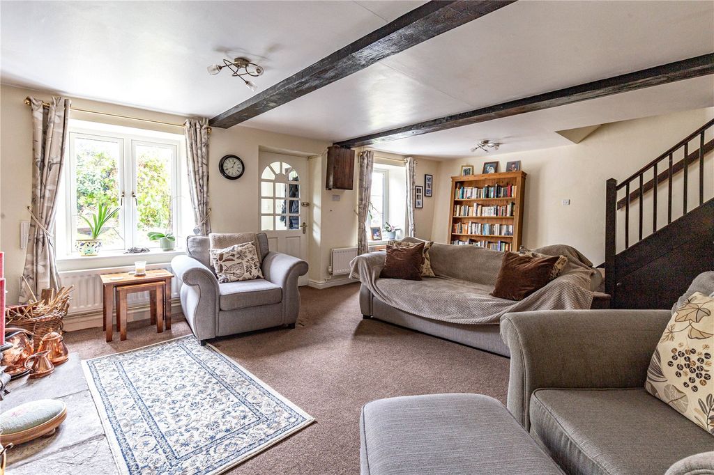 Property photo 1 of 26 Picture No. 11