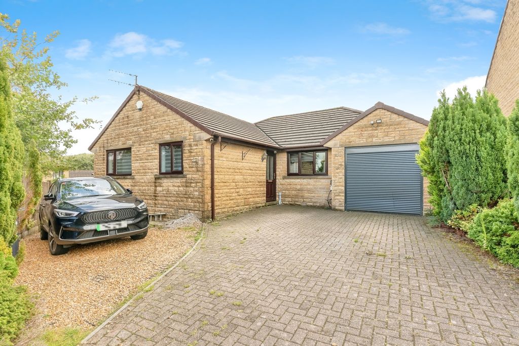 Property photo 1 of 17 Photo