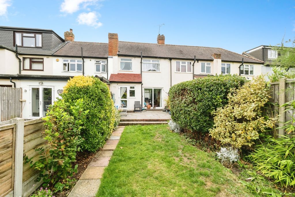 Property photo 3 of 16 Photo