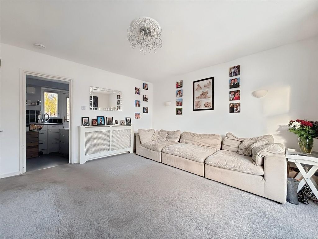 Property photo 2 of 16 Img_4674.Jpeg