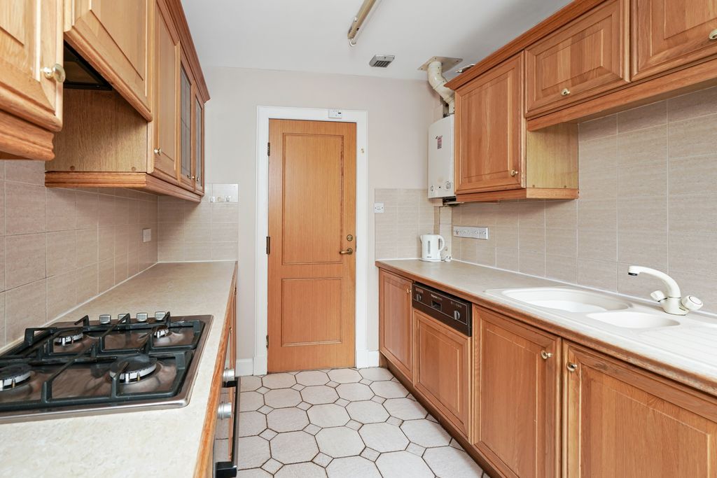 Property photo 3 of 13 Property Image 3