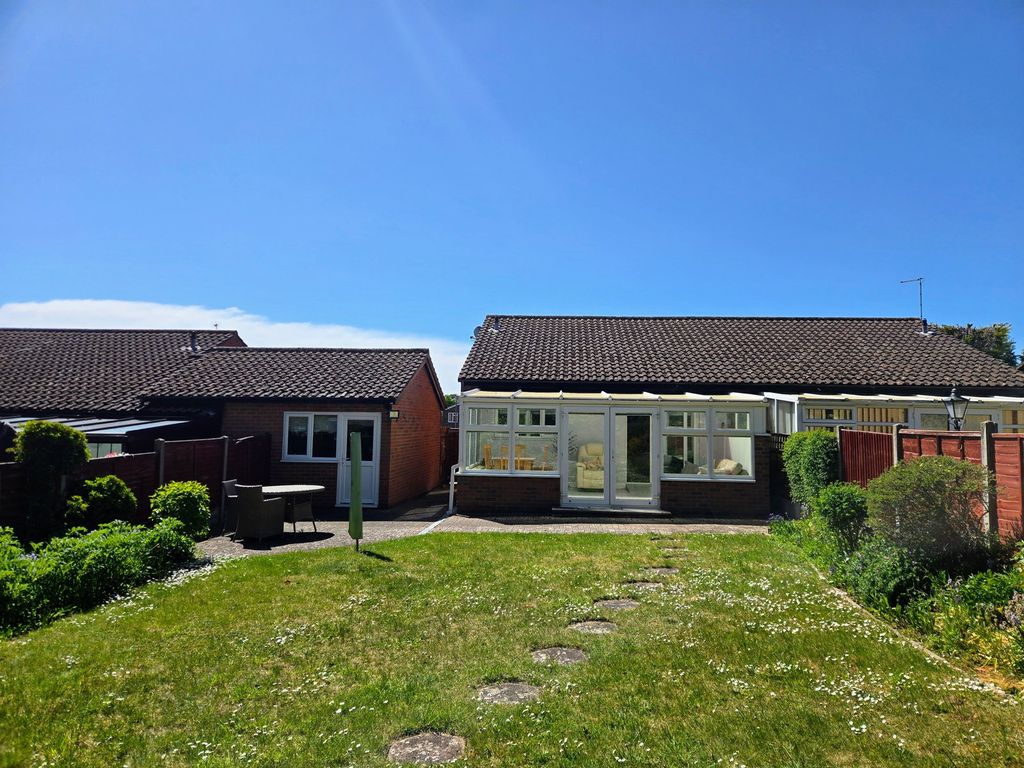 Property photo 2 of 22