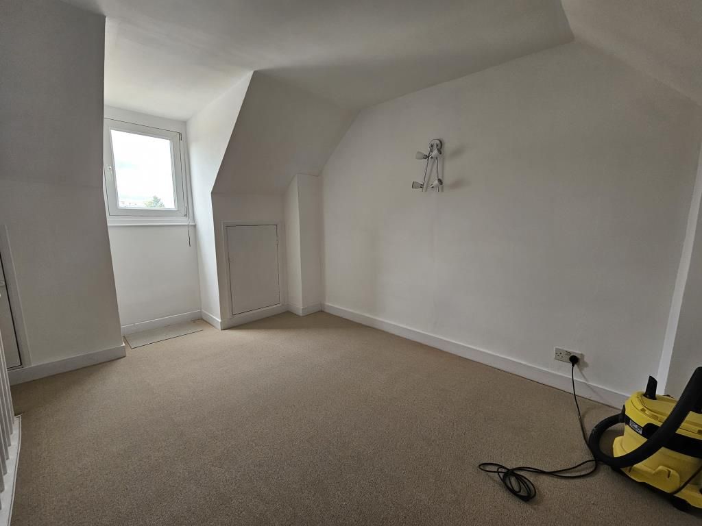 Property photo 3 of 7 Bedroom 2