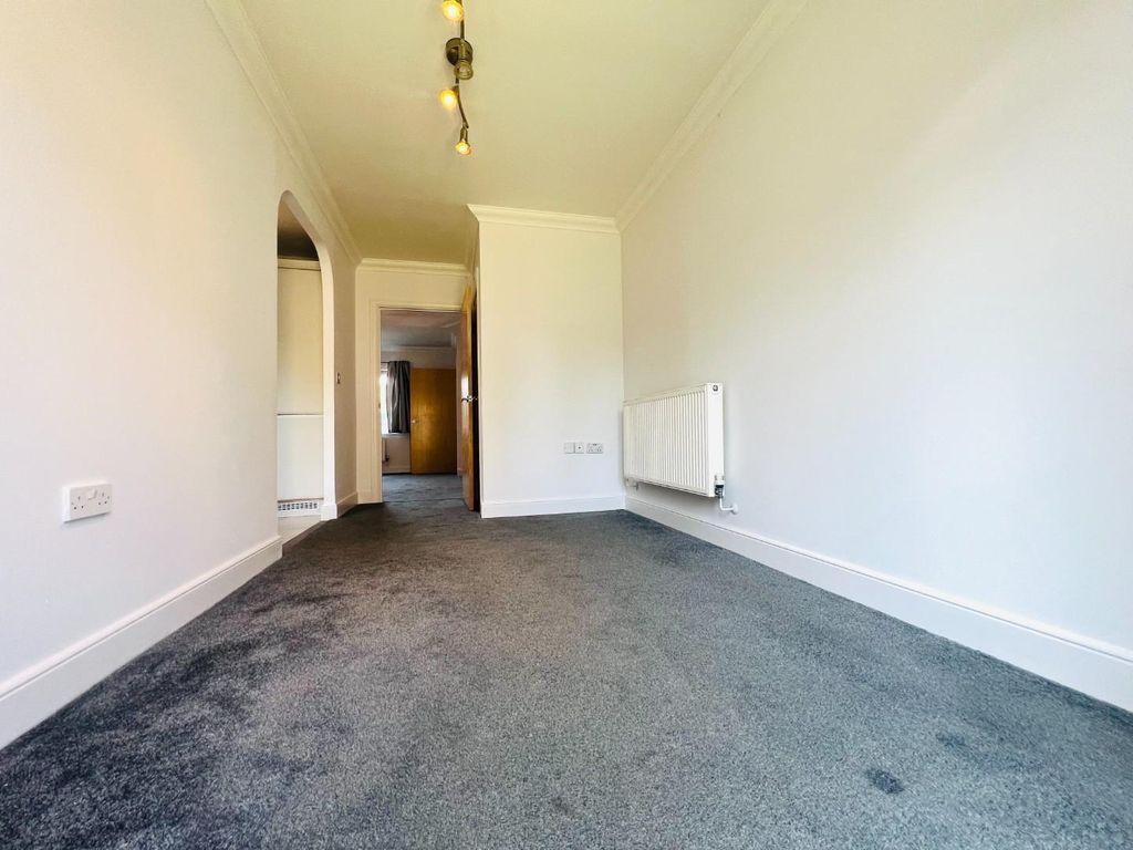 Property photo 3 of 12 Img_7424.Jpg