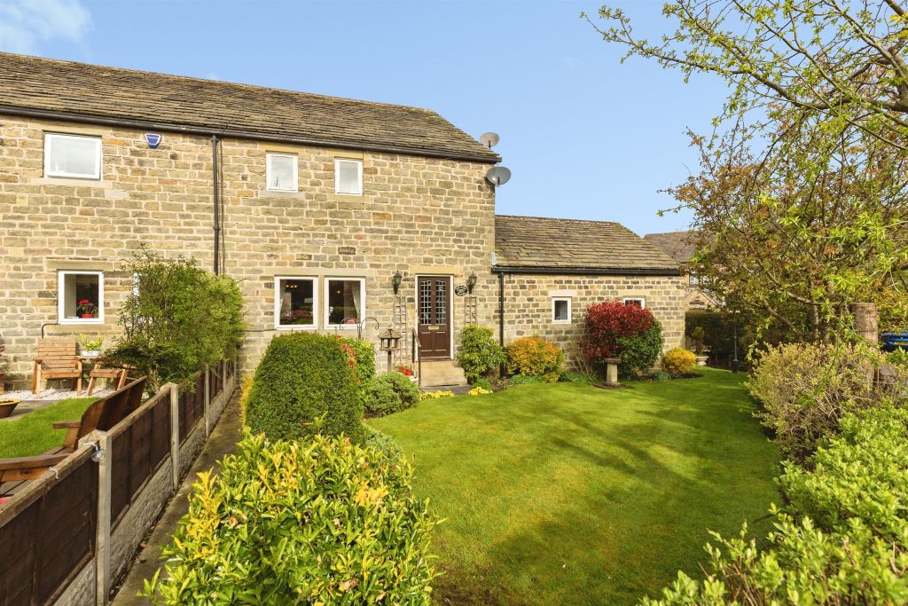 Property photo 2 of 20