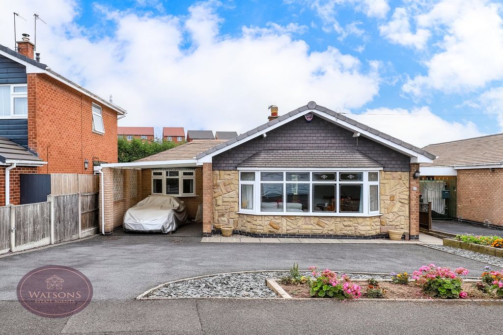Property photo 1 of 31