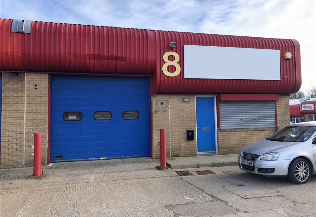 Property photo 1 of 3