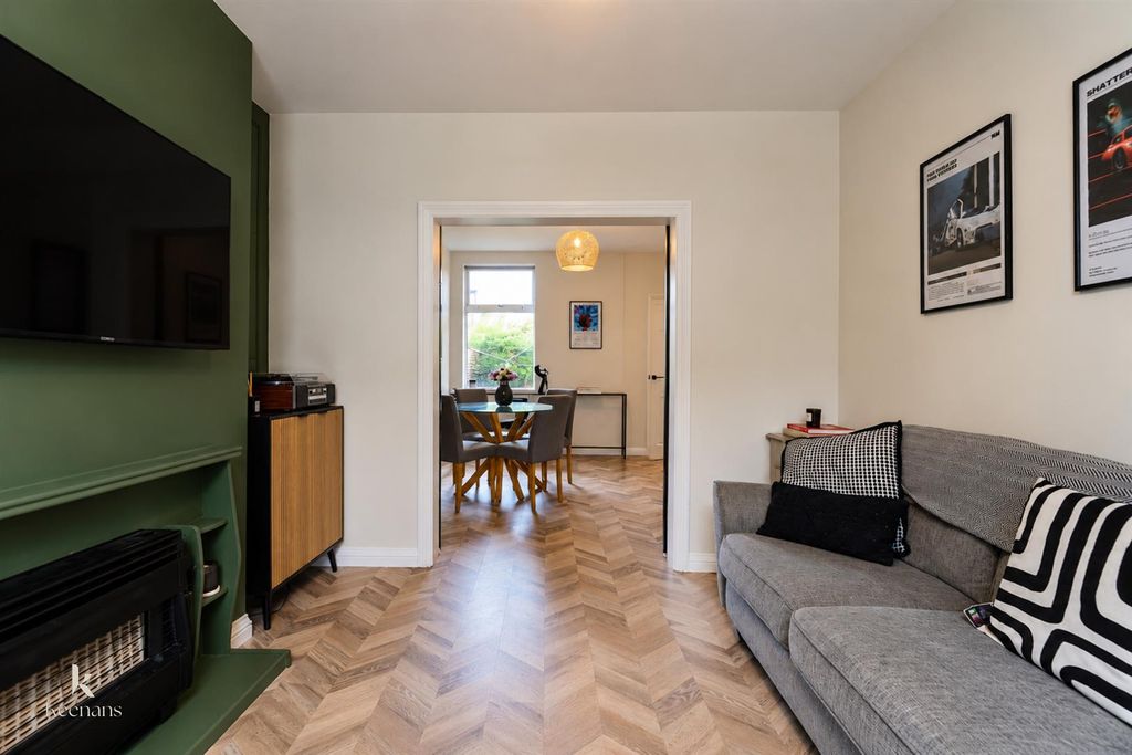 Property photo 2 of 19 .-146.Jpg