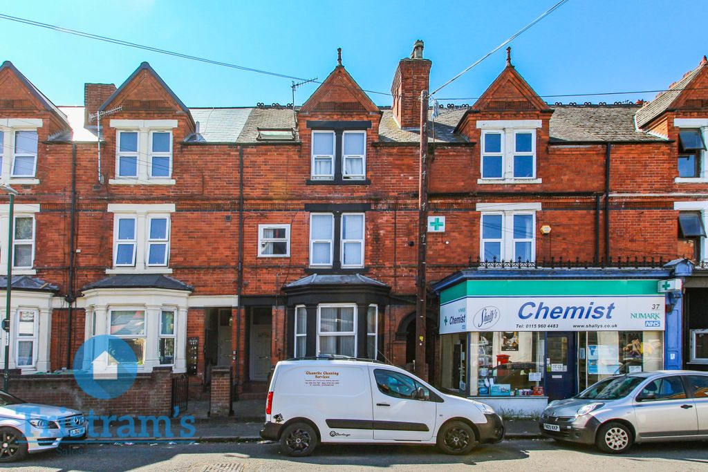 Property photo 3 of 6