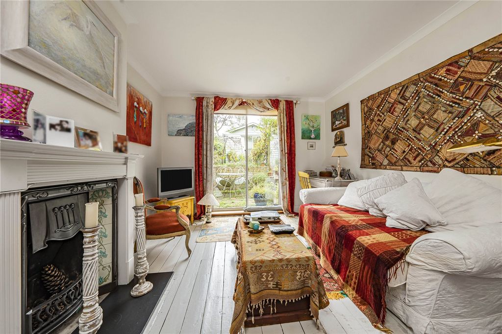 Property photo 2 of 13 Picture No. 14