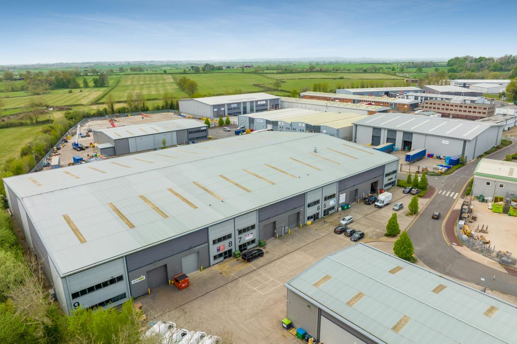 Property photo 3 of 7 Units 49 Drakes Drive.Jpg