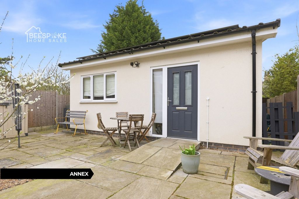 Property photo 3 of 29