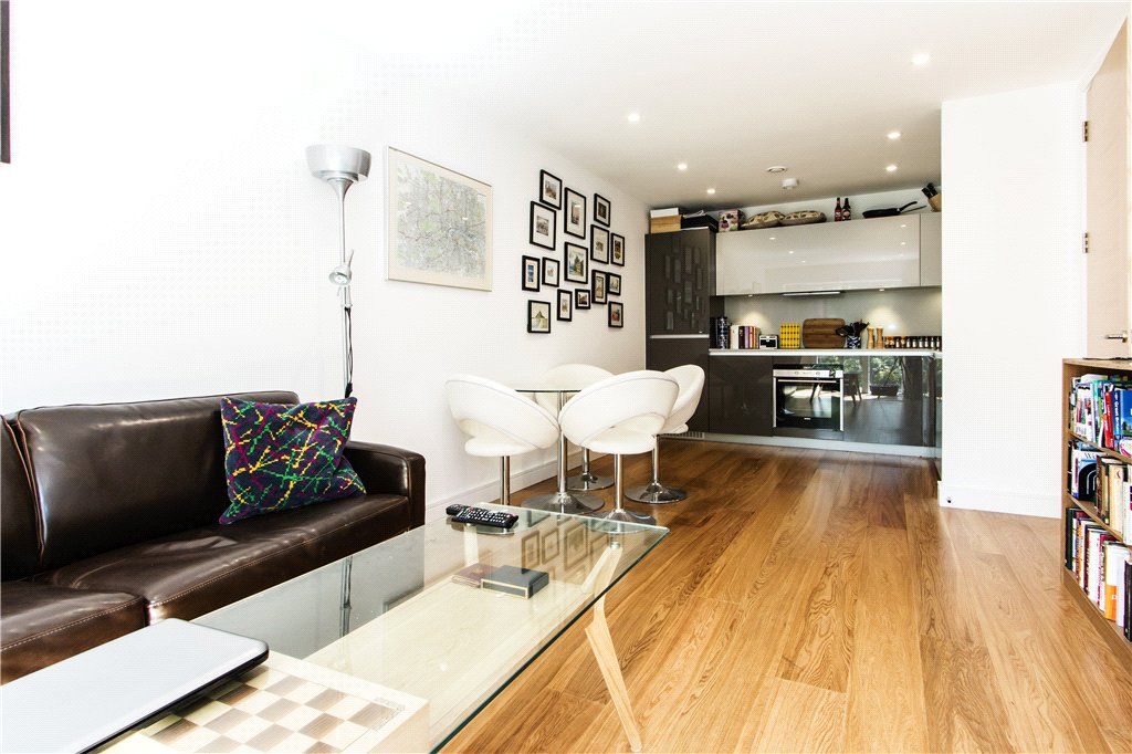 Property photo 2 of 7 Reception Room