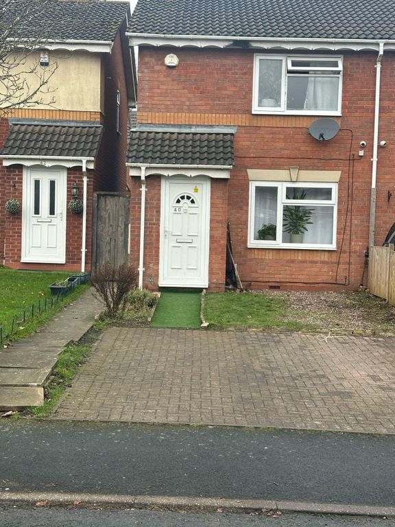 Property photo 2 of 27