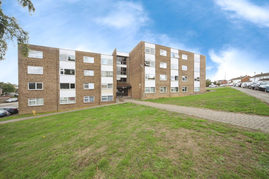 Property photo 1 of 9