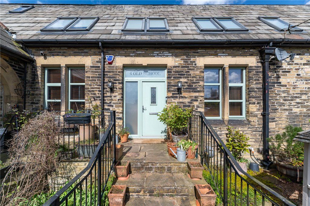 Property photo 3 of 36 Old School