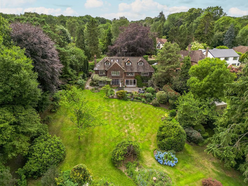 Property photo 2 of 38