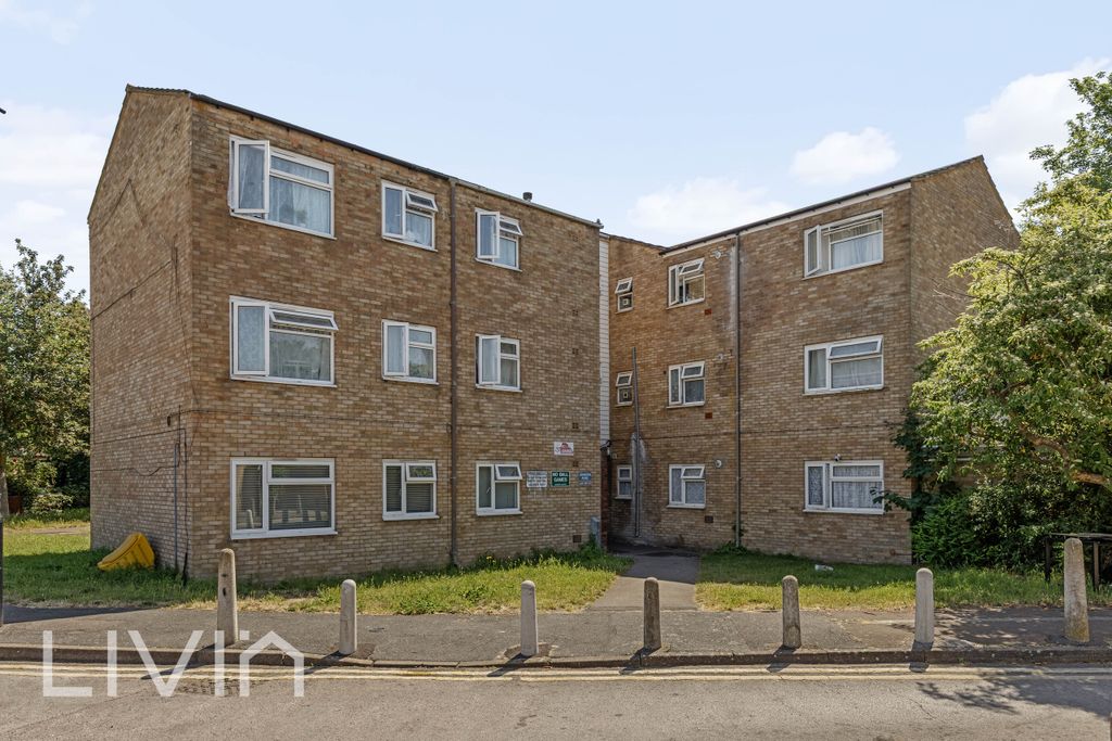 Property photo 1 of 12 12