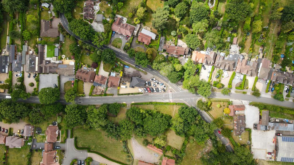 Tidbury Green Garage, Lowbrook Lane, Earlswood, Solihull B90 ...