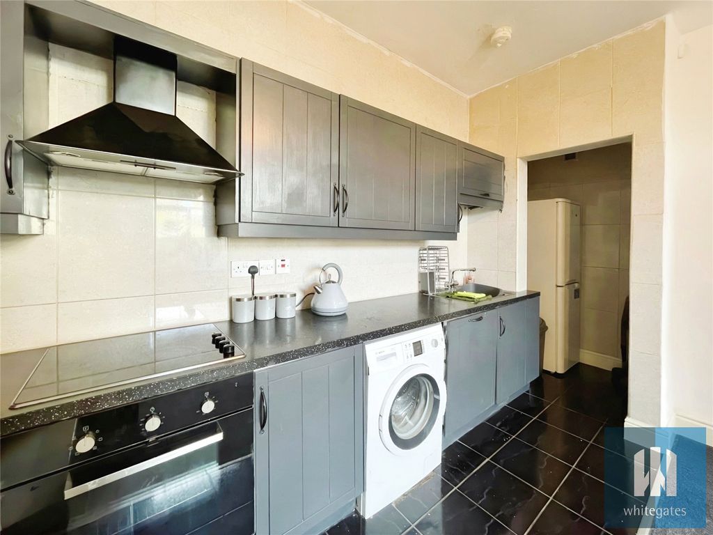 Property photo 2 of 12 Picture No. 13