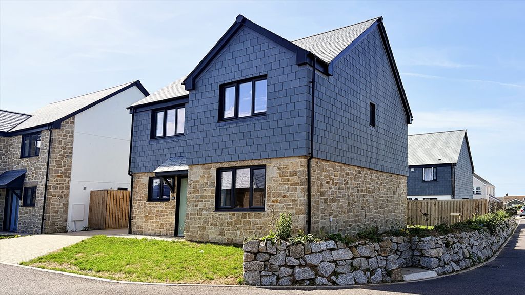 Property photo 2 of 5 5549861
