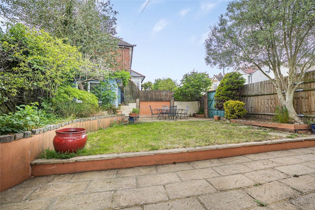 Property photo 2 of 14 Picture No. 07