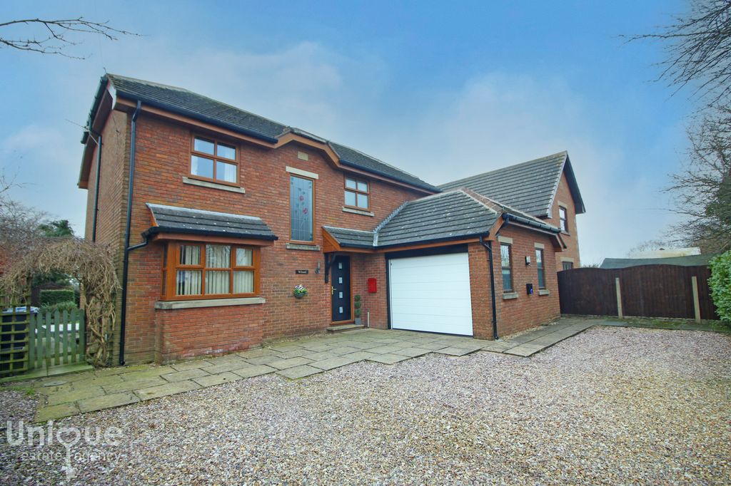 Property photo 2 of 29