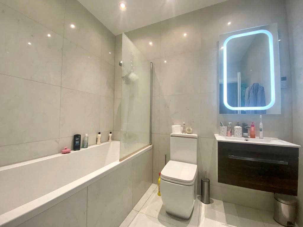Property photo 3 of 6 Picture No. 16