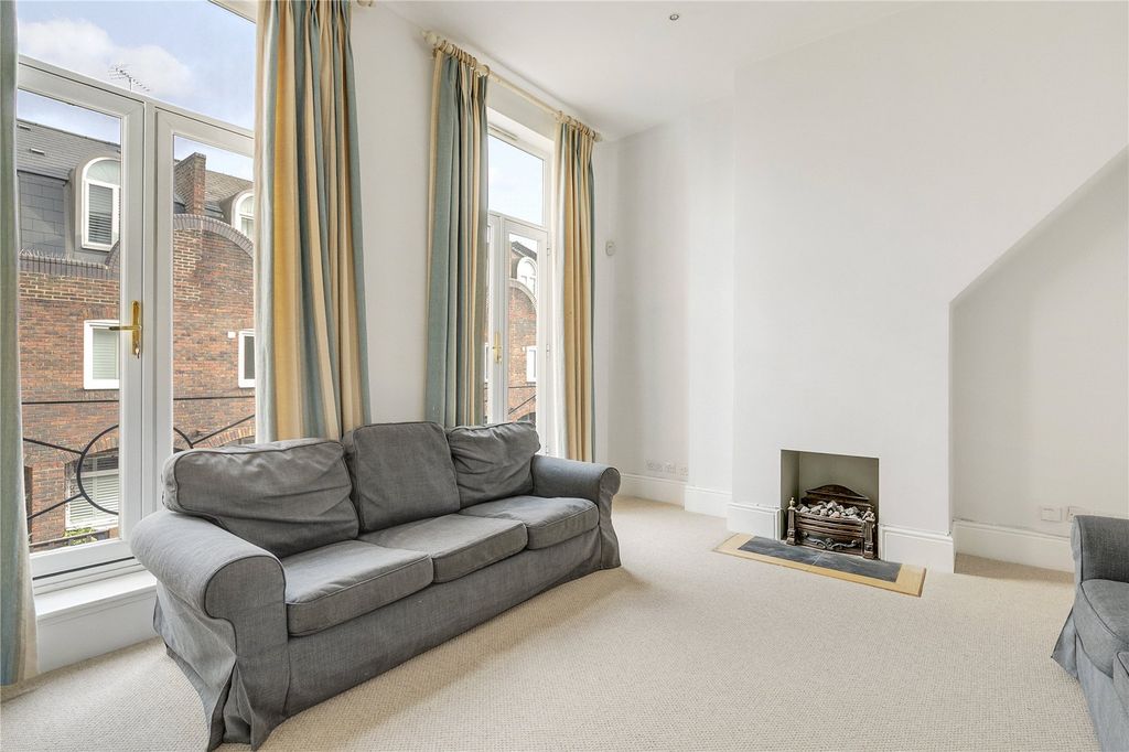 Property photo 1 of 12 Reception