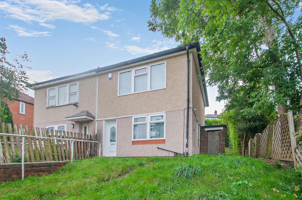 Property photo 1 of 8 8666916-Exterior01-800.Jpg