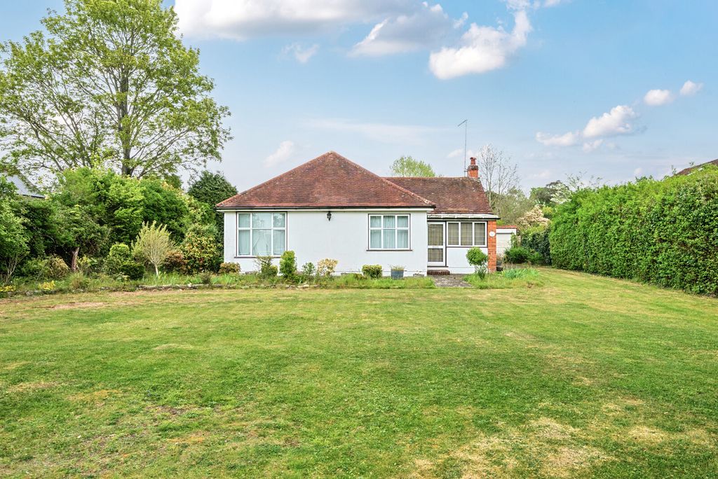 Property photo 1 of 12 1-69F0ce8B5147d-1...