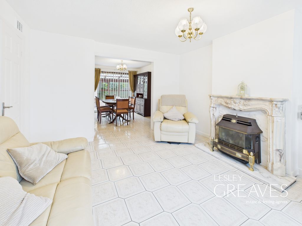 Property photo 2 of 23 Lounge/Diner