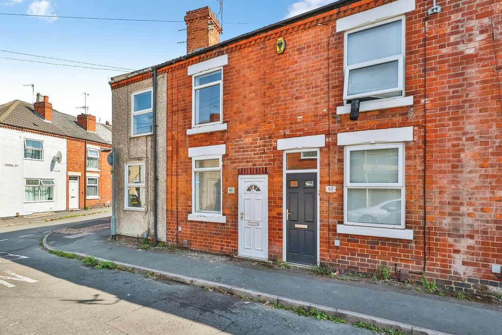 Property photo 1 of 12