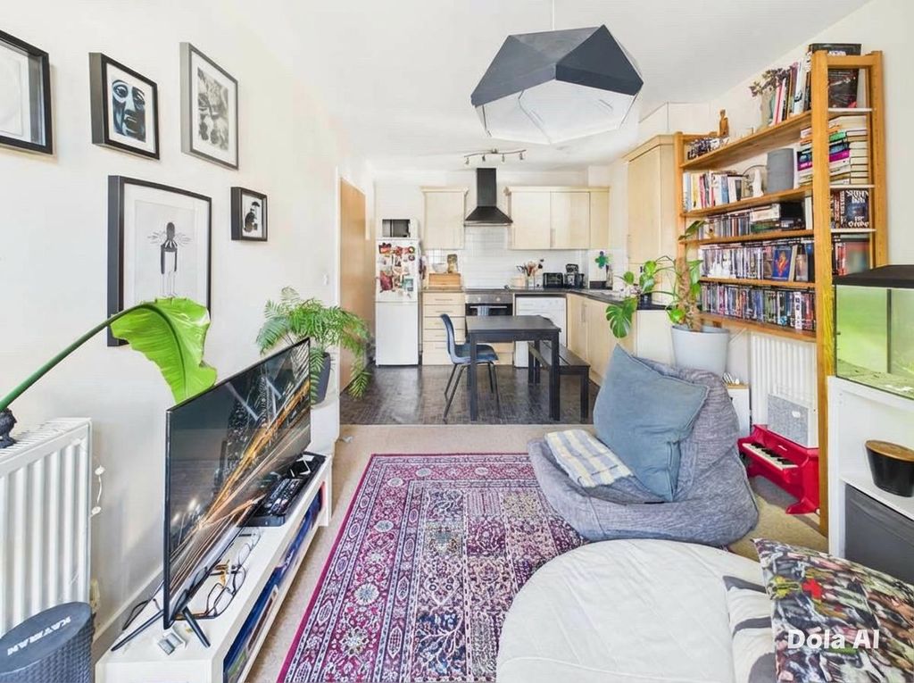 Property photo 2 of 24 1774275422489.Png