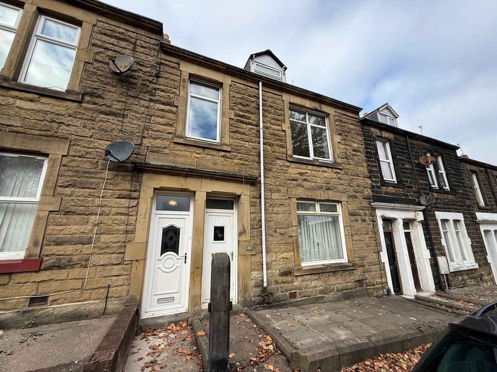 Property photo 1 of 10 External v3