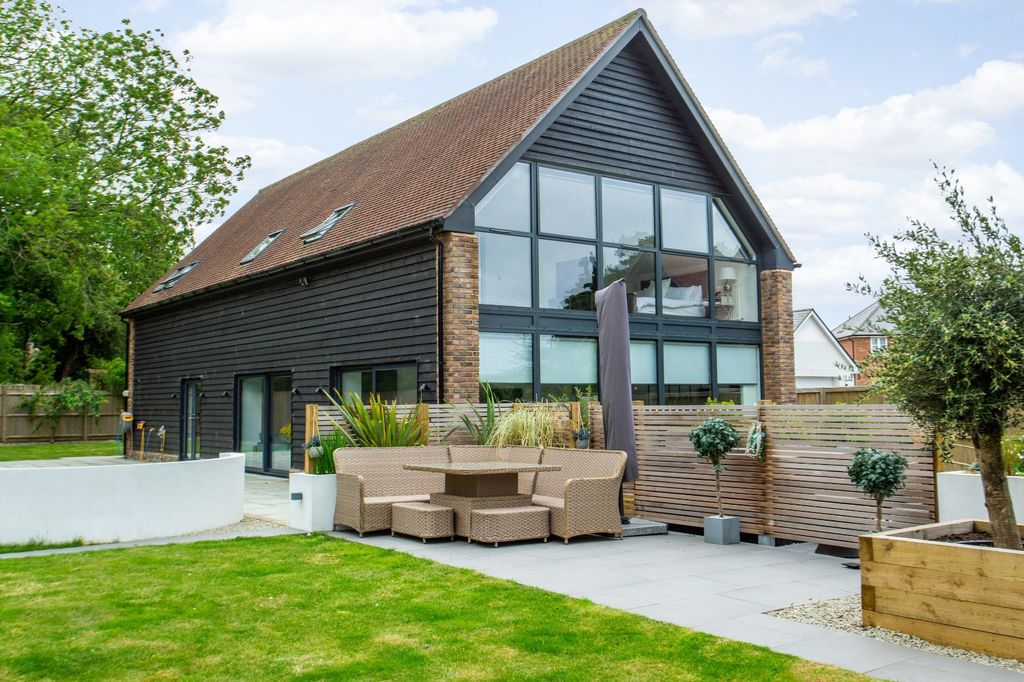 Property photo 1 of 31 Picture 1