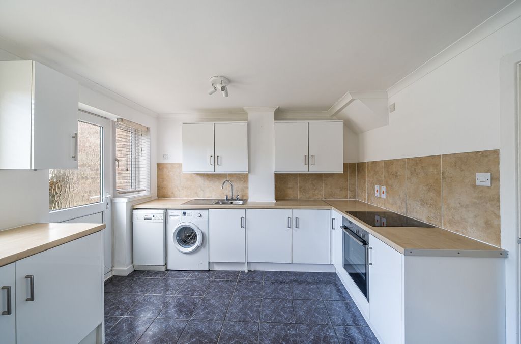 Property photo 3 of 11 1266178 (5).Jpg