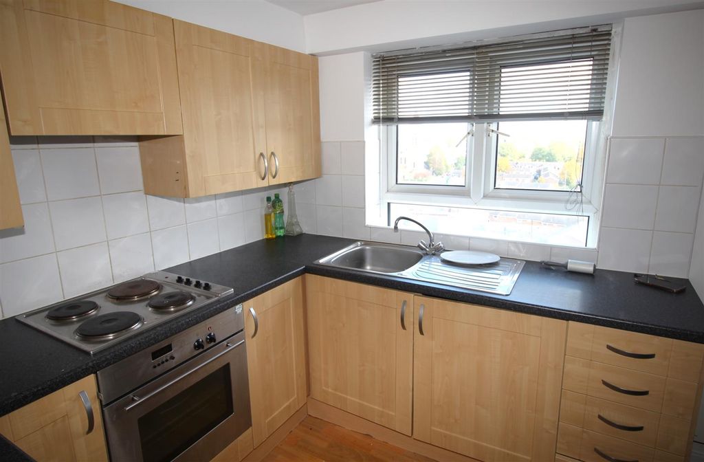Property photo 3 of 8 Img_9171.Jpg