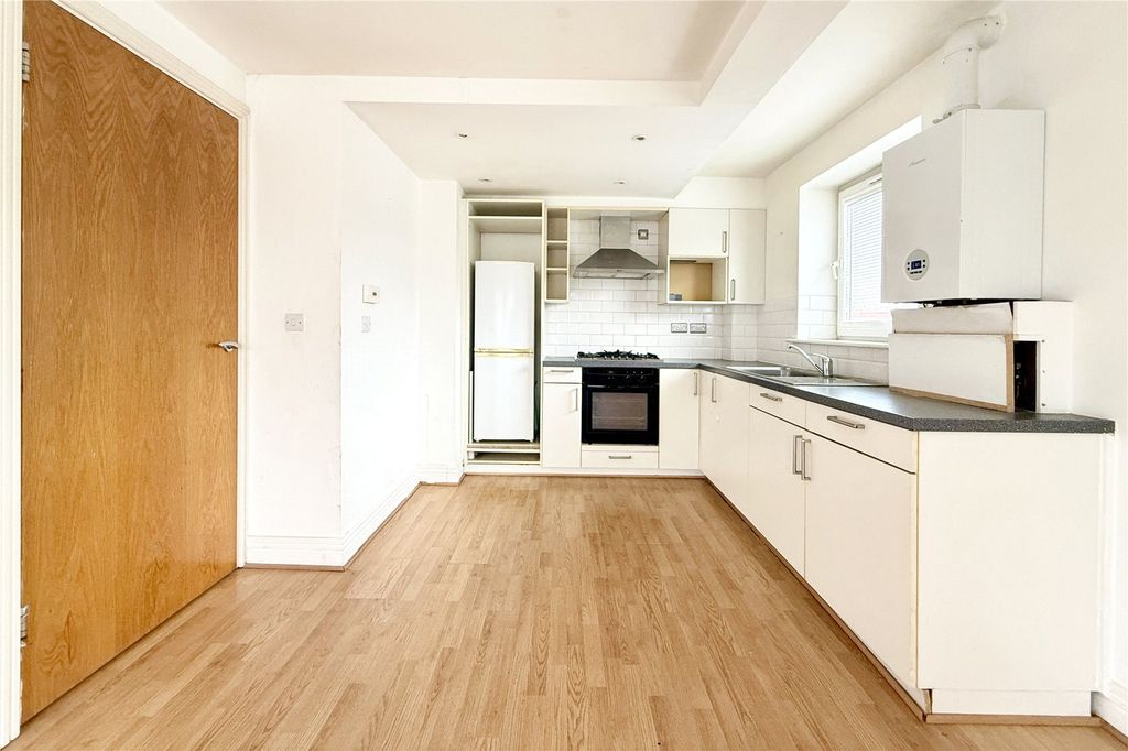 Property photo 3 of 21 Robinson Jackson