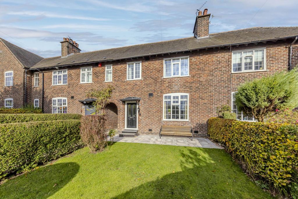 Property photo 1 of 22