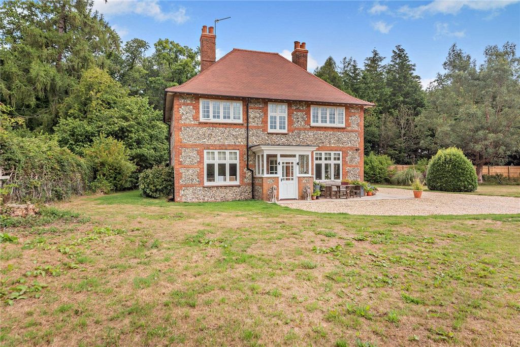Property photo 1 of 25 Picture No. 33