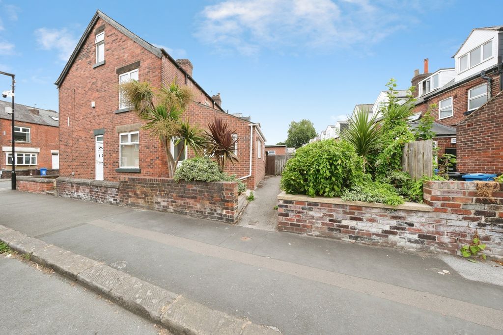 Property photo 1 of 20 Pbox-Img.Jpg