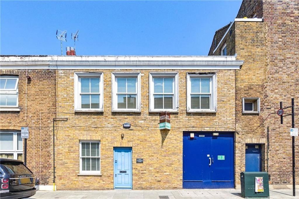 Property photo 1 of 7