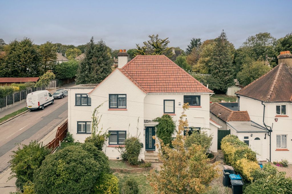 Property photo 1 of 20