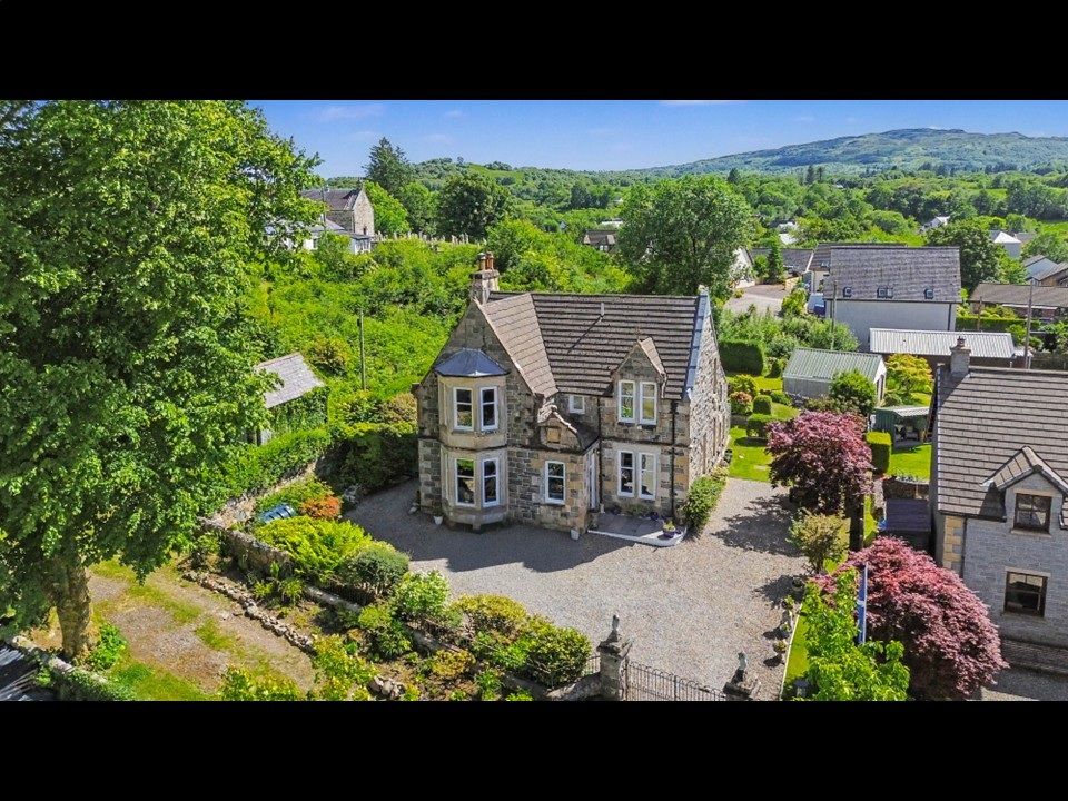 Property photo 1 of 39