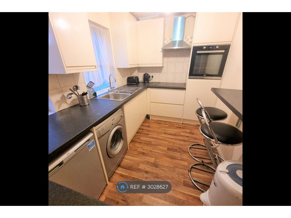 Property photo 3 of 3