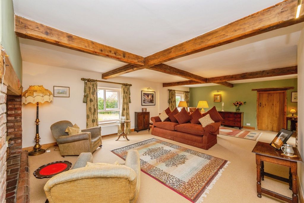 Property photo 3 of 43 Pbox-Img.Jpg