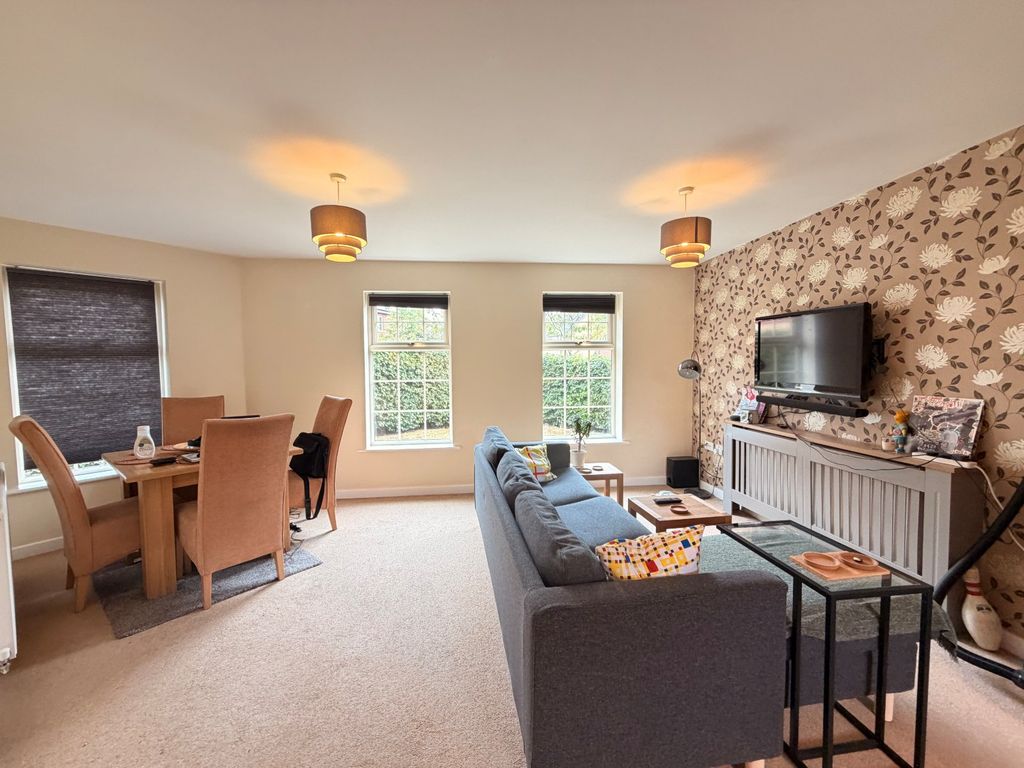 Property photo 3 of 10 Picture No. 05