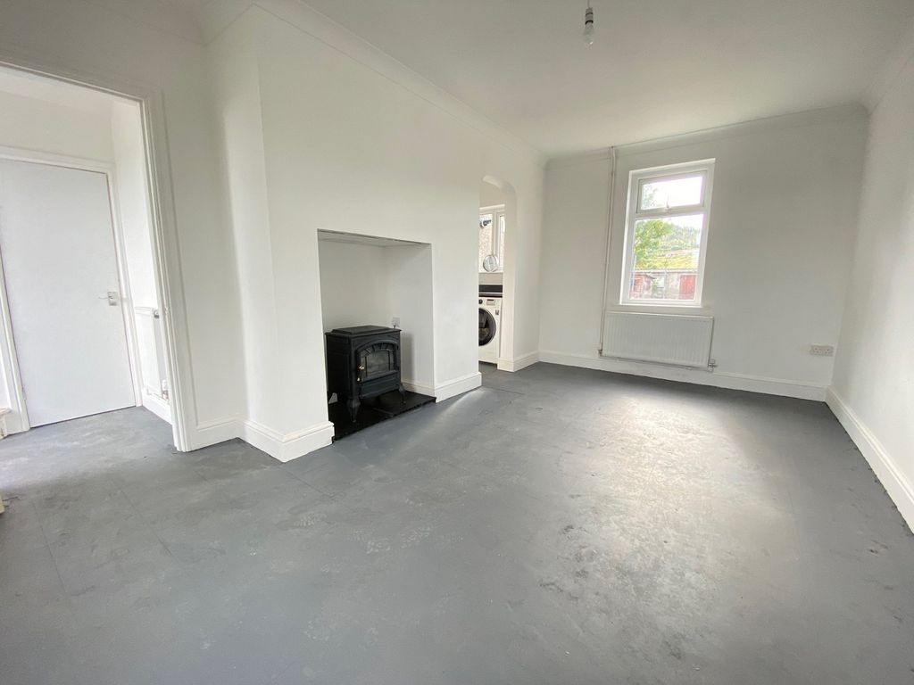 Property photo 2 of 14 Not Specified